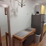 Main Street Dutch Vintage Apartment