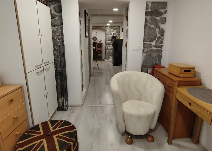 Apartment Main Street Dutch Vintage *